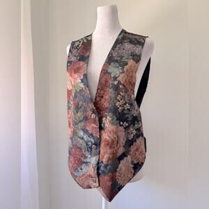 Vintage ‘90s Black Floral Print Relaxed Fit V-Neck Button Down Vest